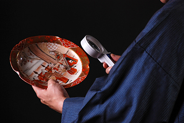 骨董品・古美術品の査定・買取は青宝堂にお任せください。